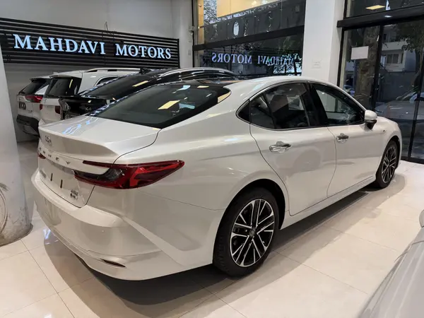 تویوتا، کمری هیبرید