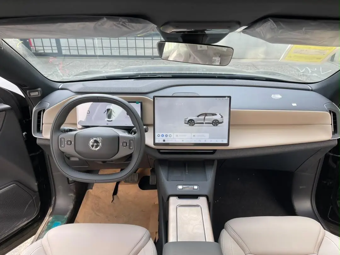 ولوو،  XC70