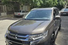 میتسوبیشی، اوتلندر PHEV