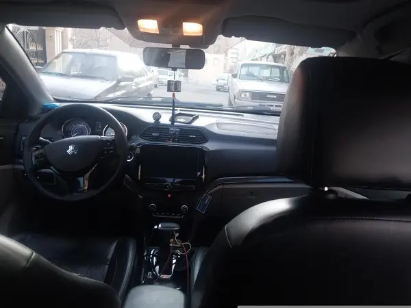 شاهین، G اتومات