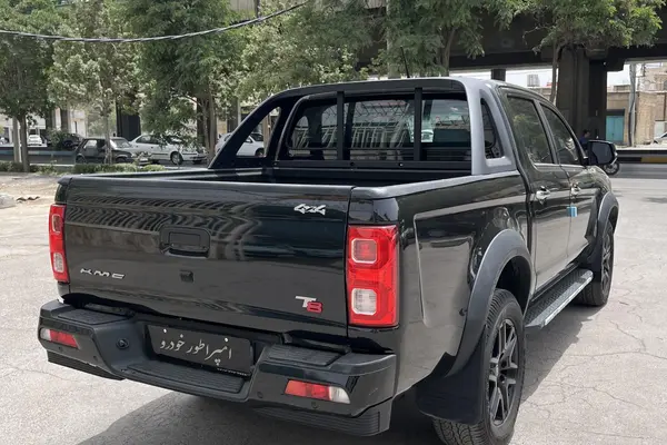 کی ام سی  T8