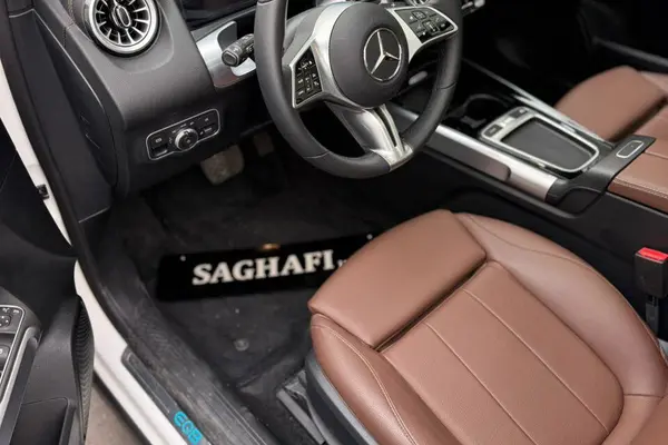 بنز، کلاس EQB