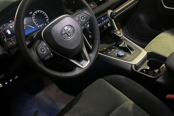 تویوتا، راوفور