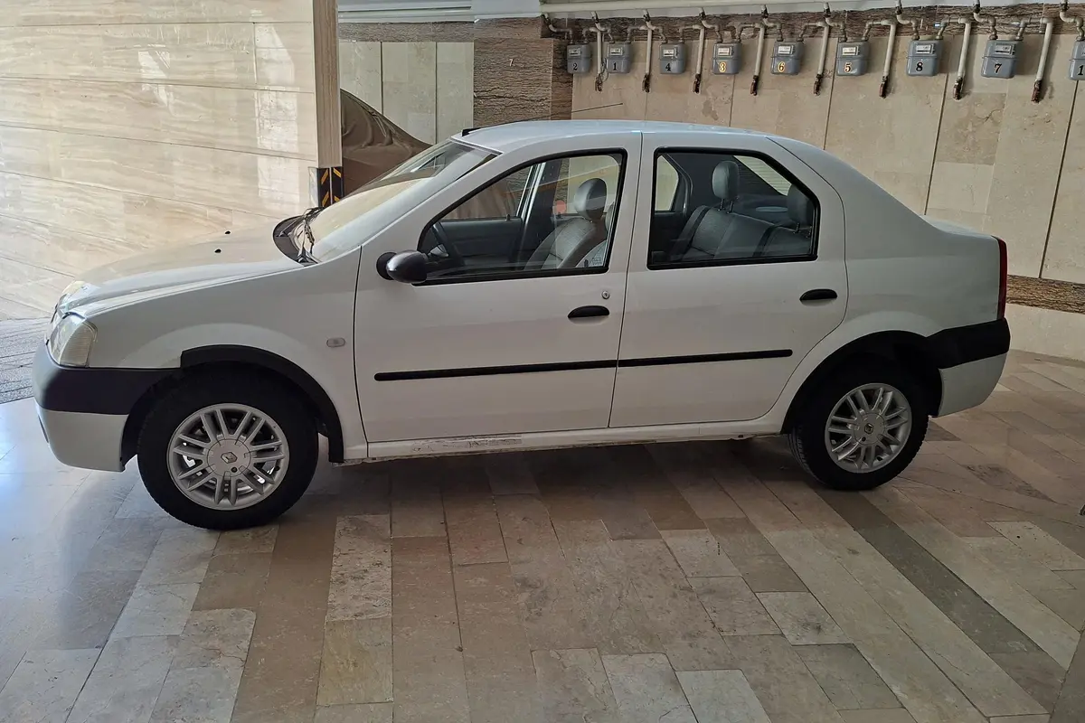 رنو،  تندر 90