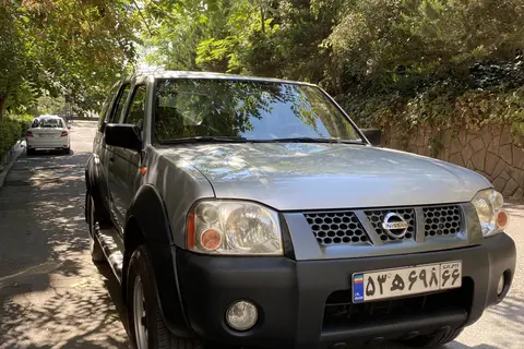 نیسان، رونیز