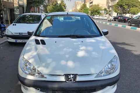 پژو، 206 SD