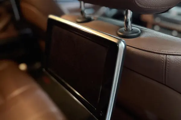 ب ام و، سری 5 سدان