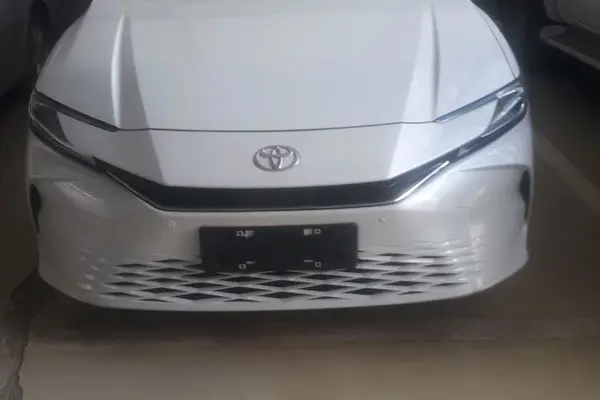 تویوتا، کمری هیبرید