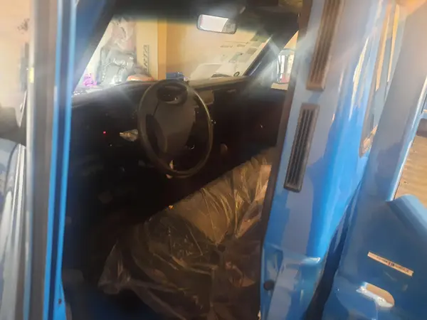 زامیاد، وانت نیسان