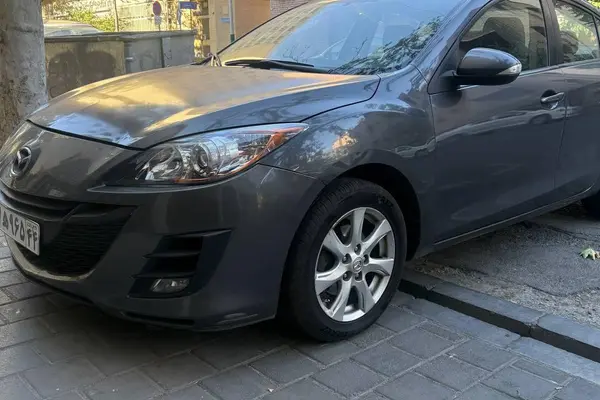 مزدا  3 نیو صندوق دار
