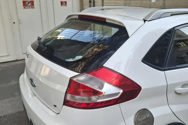 ام وی ام  315هاچ بک