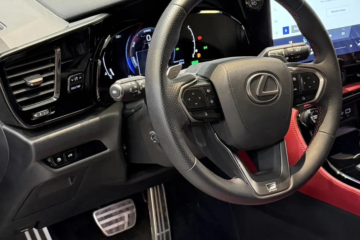 لکسوس،  NX هیبرید