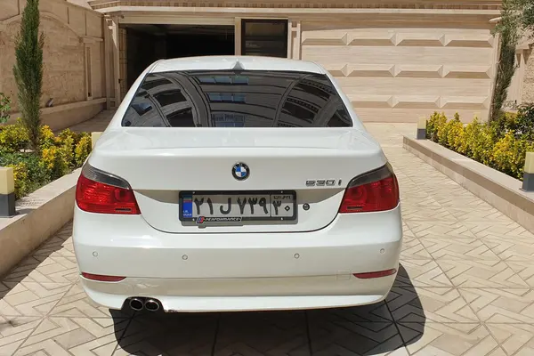 ب ام و  سری 5 سدان