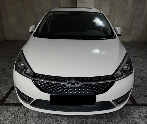 چری، آریزو 5T