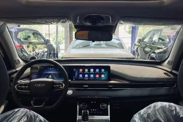 ام وی ام  X77
