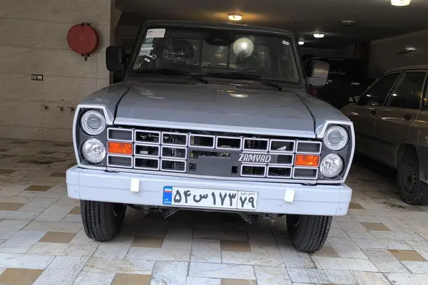 زامیاد، وانت نیسان