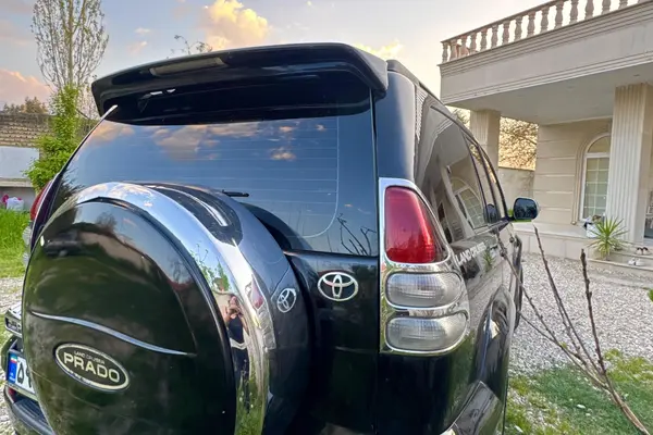 تویوتا، پرادو  چهار در