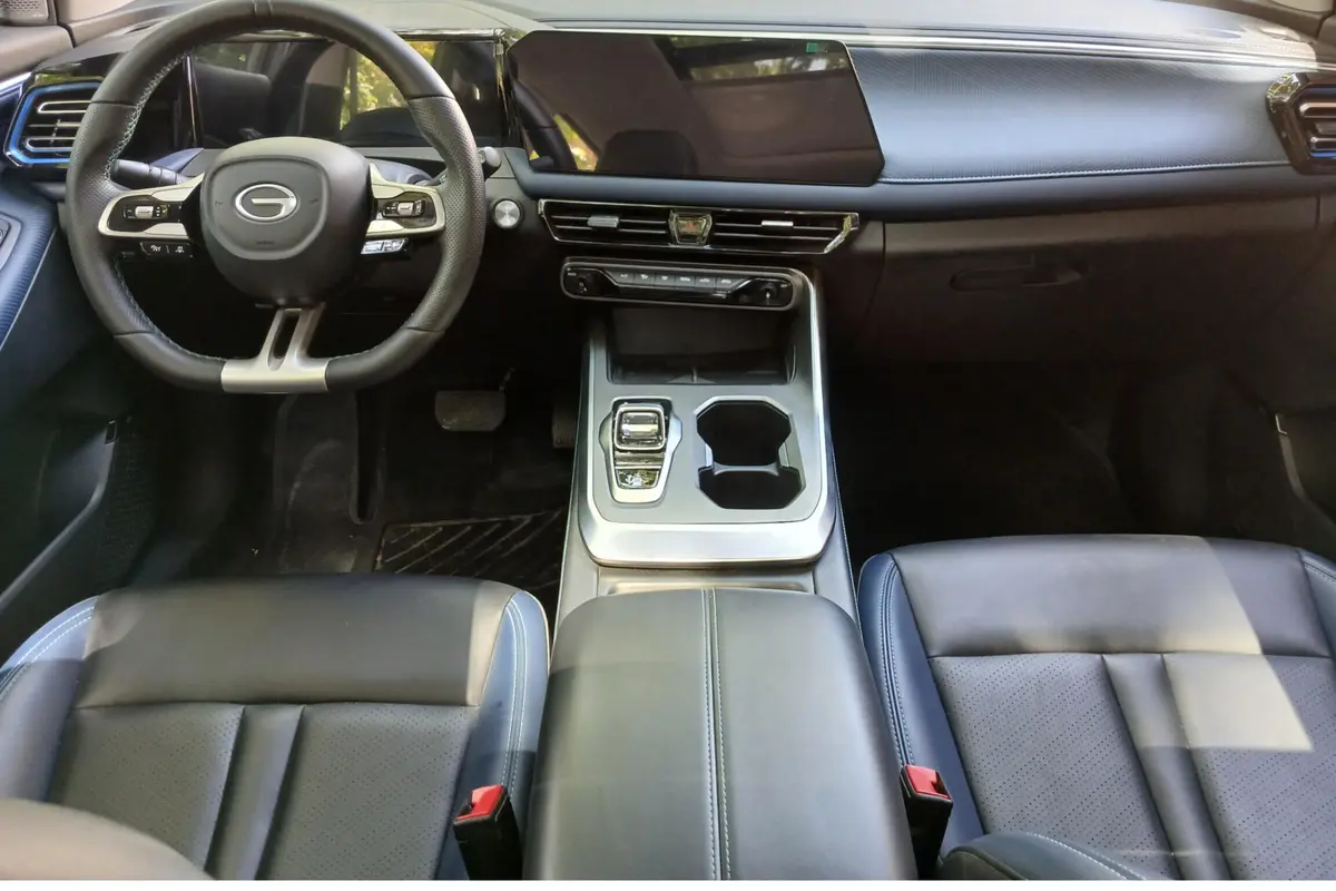 جی ای سی  GS3 Emzoom