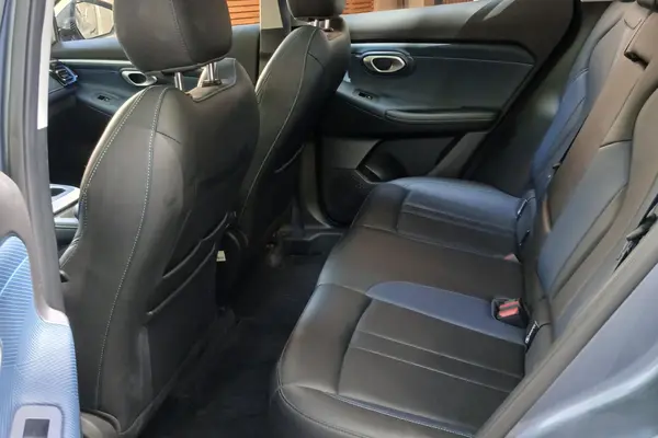 جی ای سی  GS3 Emzoom