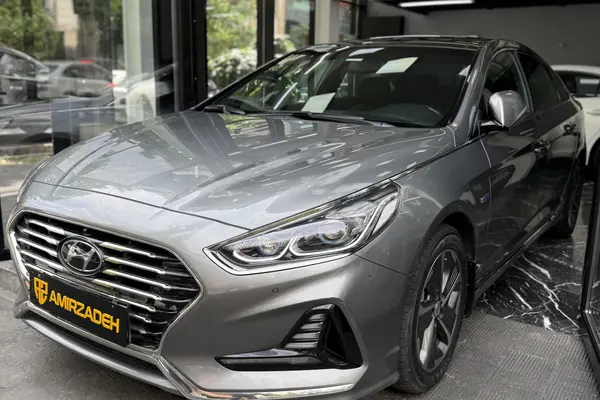هیوندای  سوناتا هیبرید