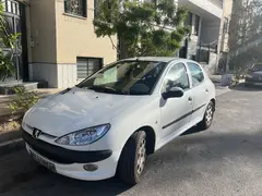 پژو، 206
