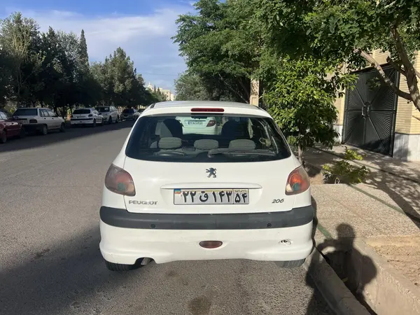 پژو  206