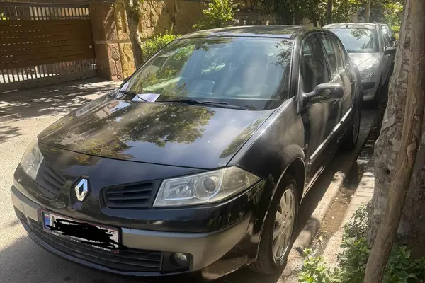 رنو، مگان (مونتاژ)