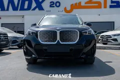 ب ام و، iX1