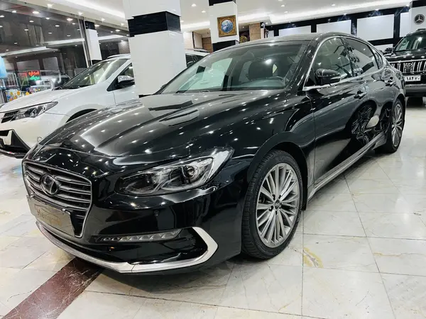 هیوندای، آزرا (گرنجور)