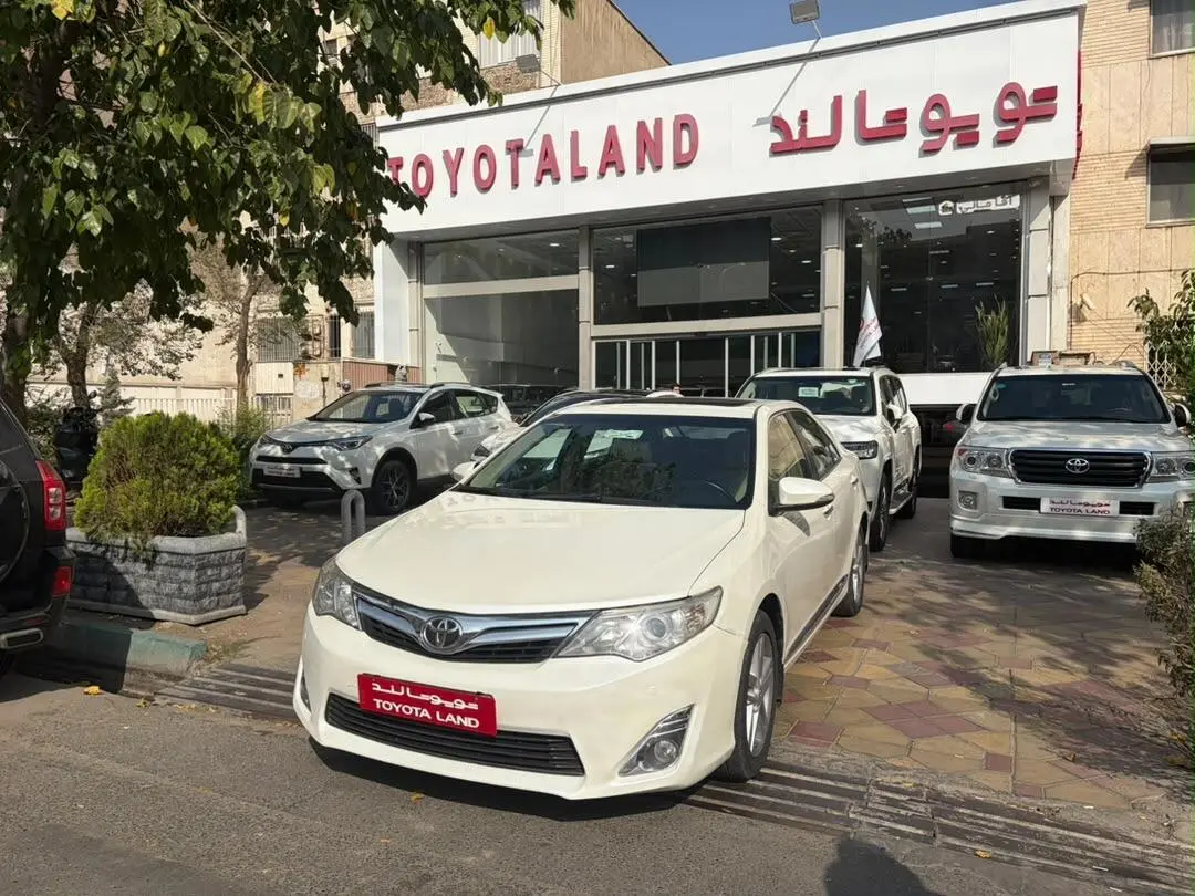 تویوتا،  کمری