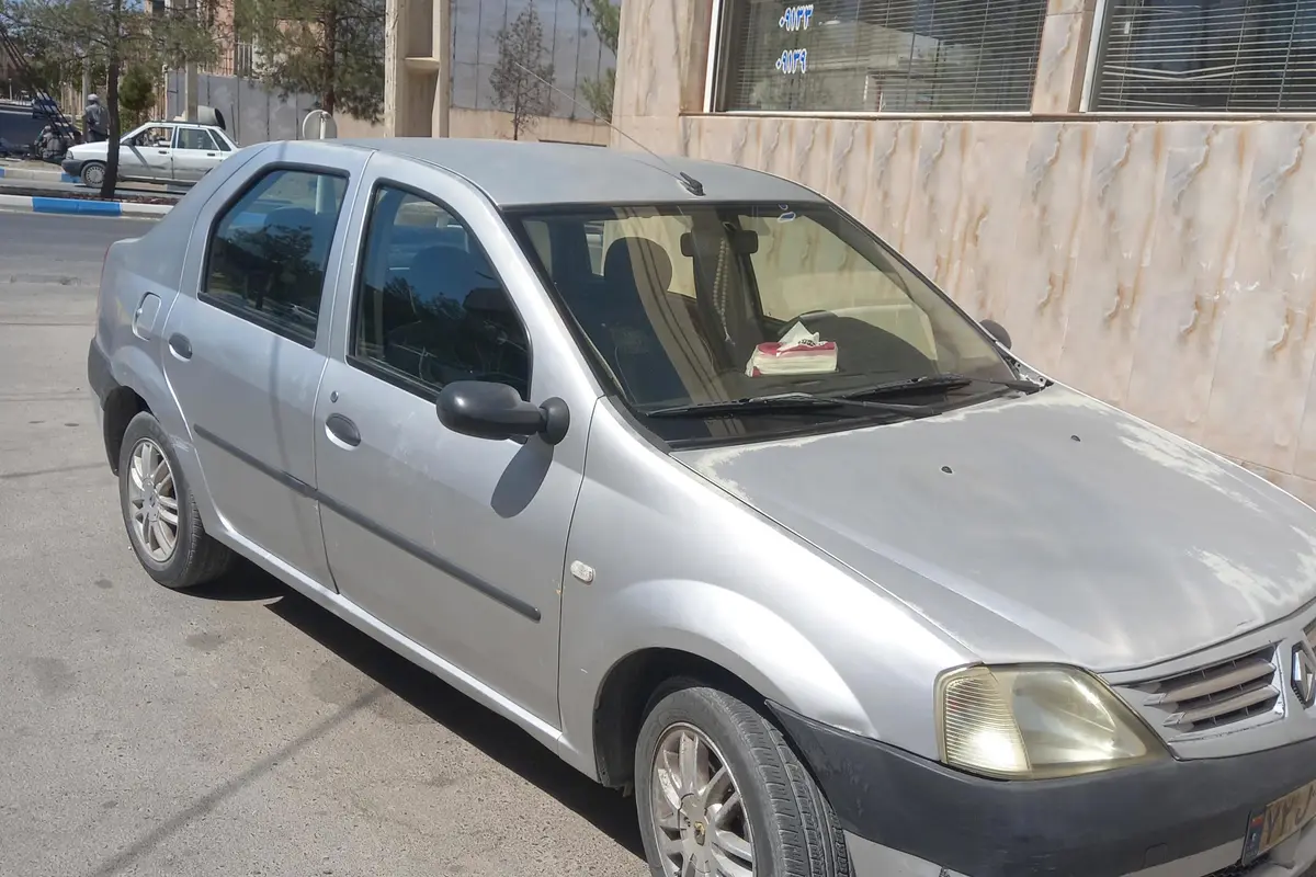 رنو،  تندر 90