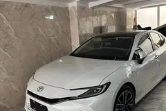 تویوتا، کمری هیبرید