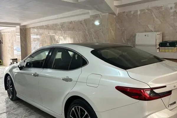 تویوتا، کمری هیبرید