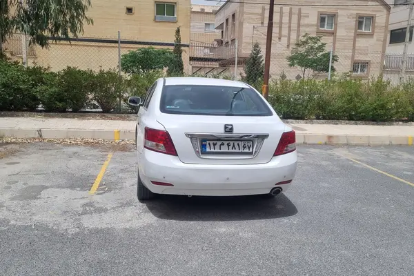 زوتی  آریو