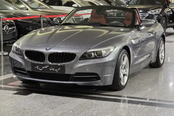 ب ام و  Z4