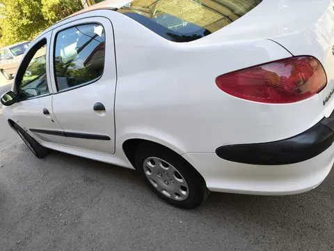 پژو، 206 SD