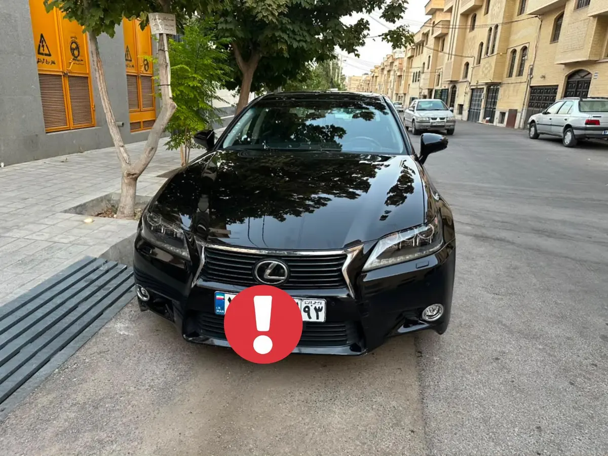 لکسوس،  GS