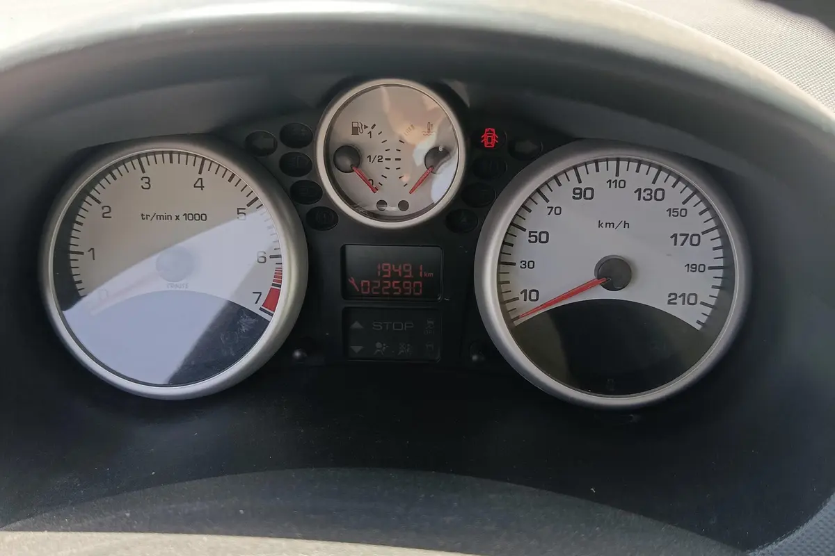 پژو  207