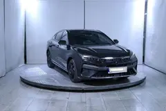 کی ام سی، J7
