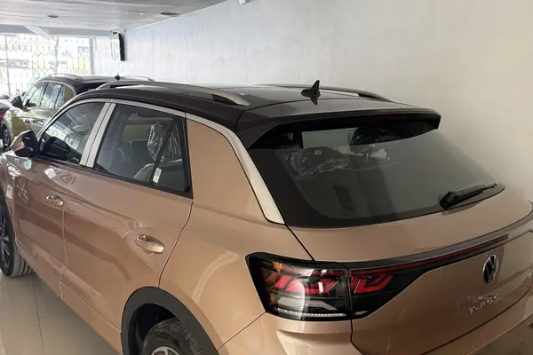 فولکس، تی راک