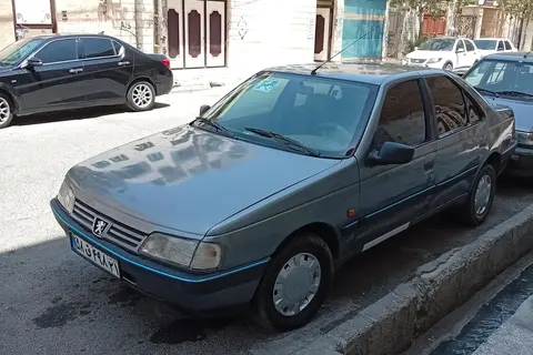 پژو، 405