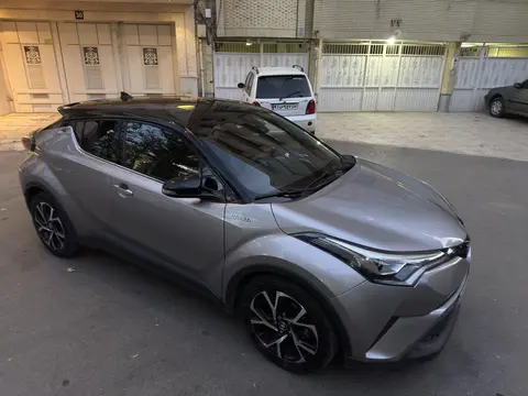 تویوتا، C-HR