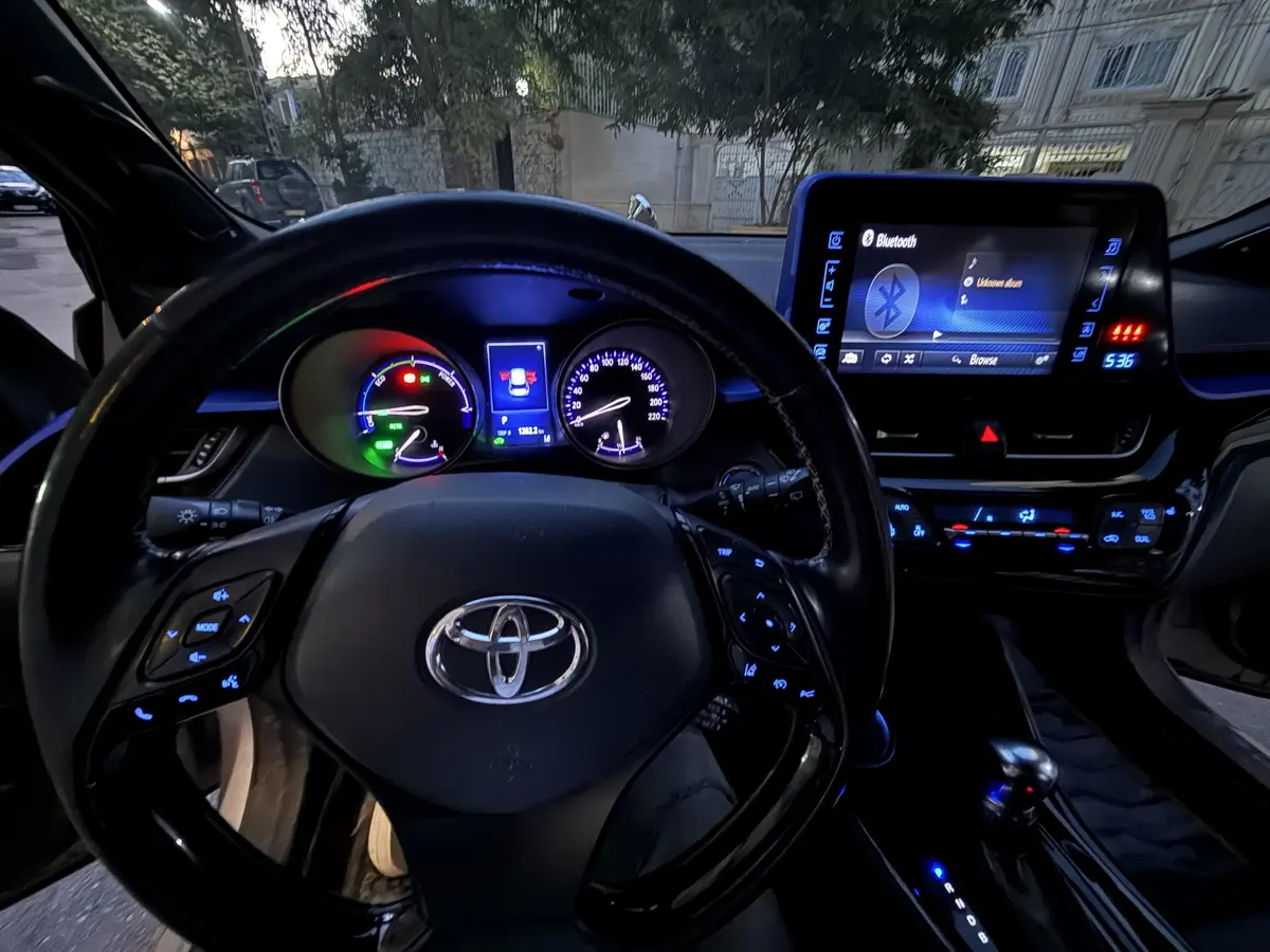 تویوتا،  C-HR