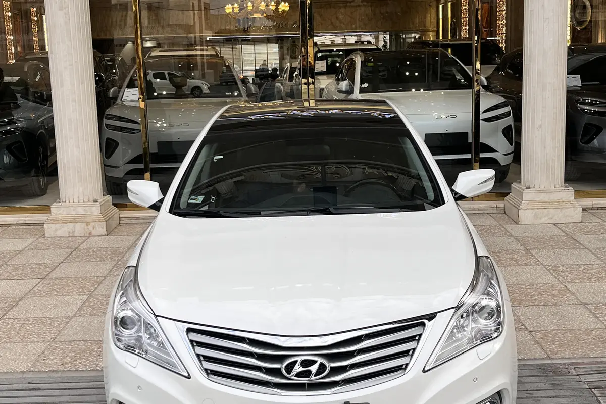هیوندای  آزرا (گرنجور)