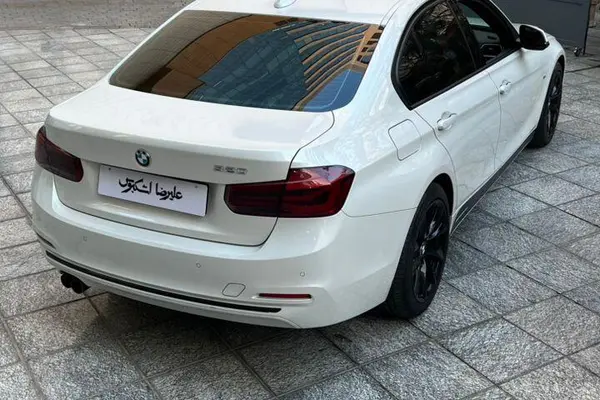 ب ام و، سری 3 سدان