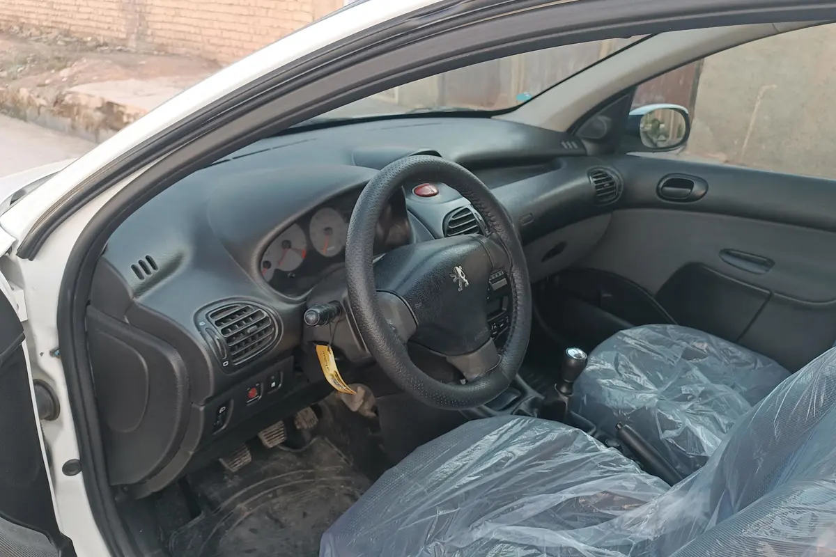 پژو،  206 SD