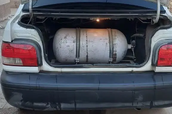 پراید، صندوق دار