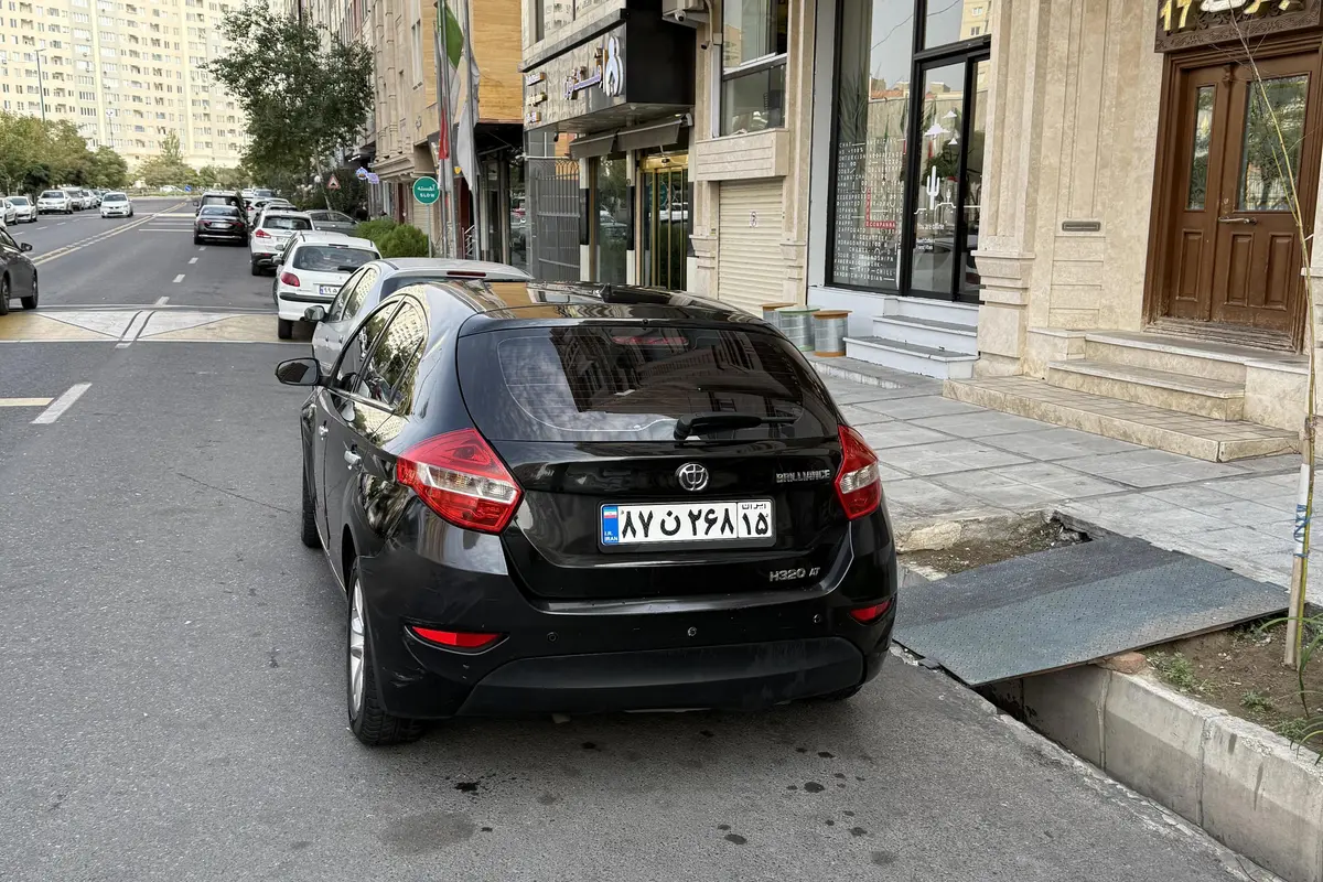 برلیانس،  H320