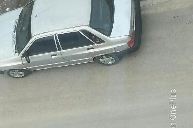 حواله پراید،  صندوق دار
