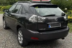 لکسوس، RX